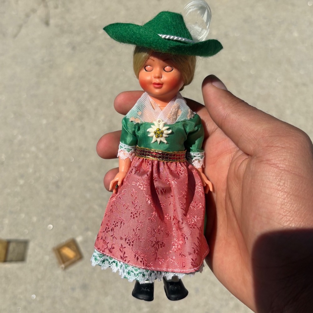 Vintage Hardanger Norway Souvenir Doll Traditional Bunad Folk Costume Green Hat